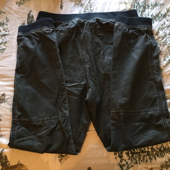 Space Gray Hollister Joggers - Picture 3 of 3